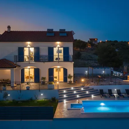 Salacija Villa Zecevo